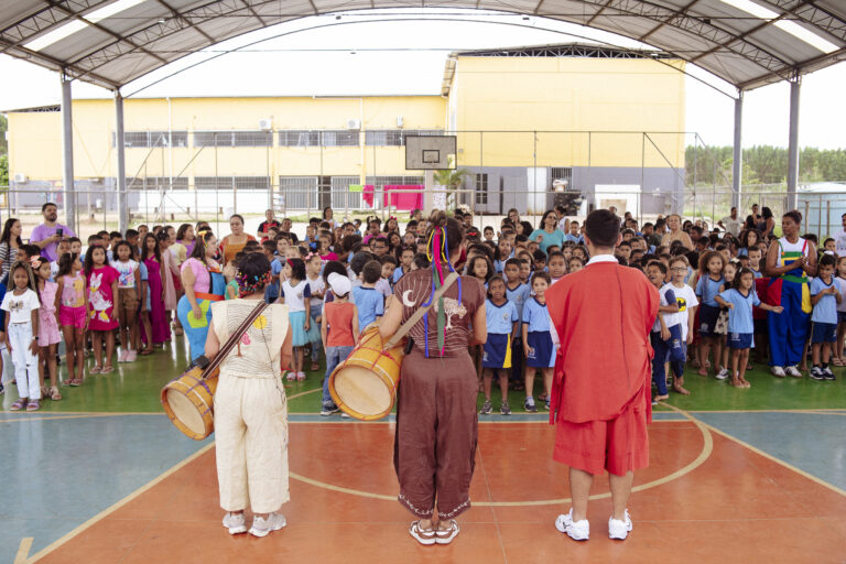 Brincadelê _ Geniane Vieira -2649