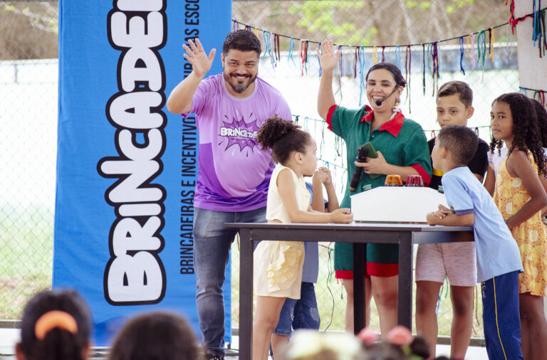 Brincadelê _ Geniane Vieira -2828