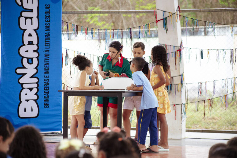 Brincadelê _ Geniane Vieira -2829