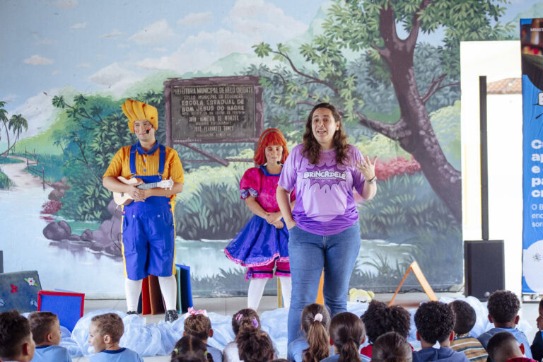 Brincadelê _ Geniane Vieira -3214