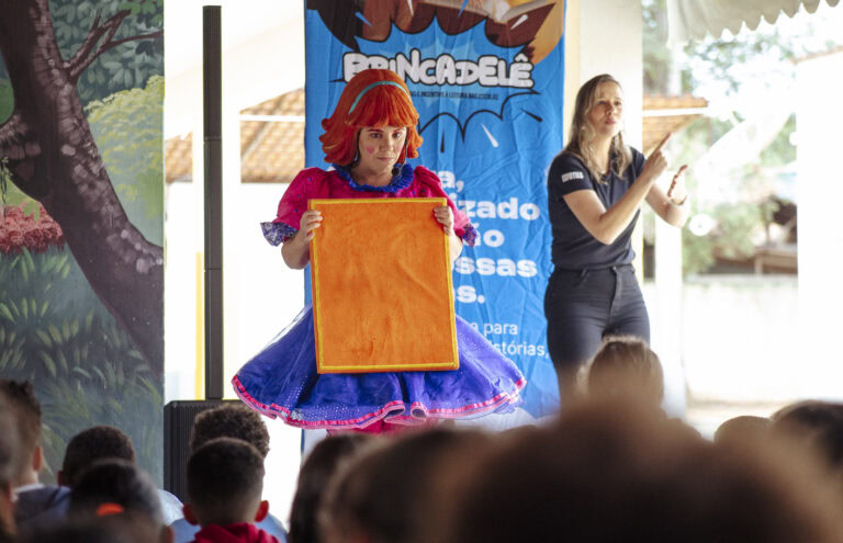 Brincadelê _ Geniane Vieira -3245