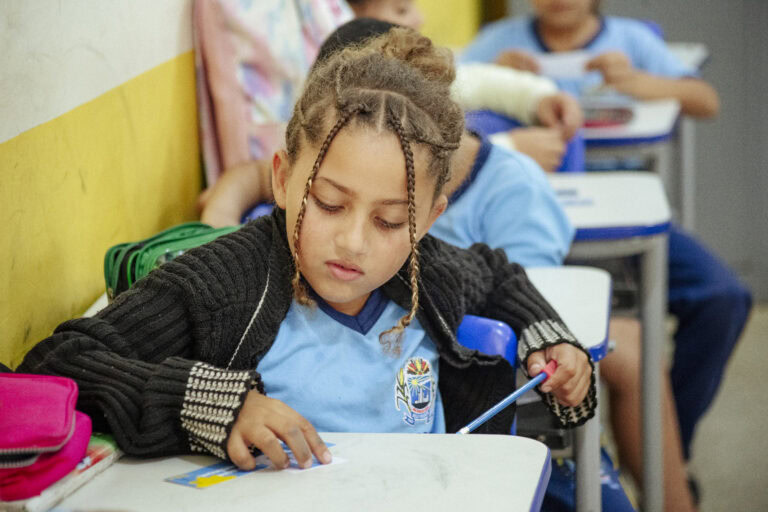 Brincadelê _ Geniane Vieira -3732