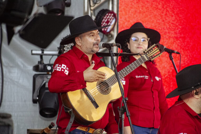 Som de Minas _ Geniane Vieira -0555