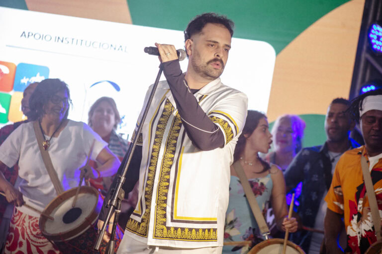 Som de Minas _ Geniane Vieira -0804