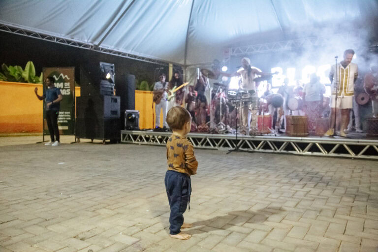 Som de Minas _ Geniane Vieira -0952