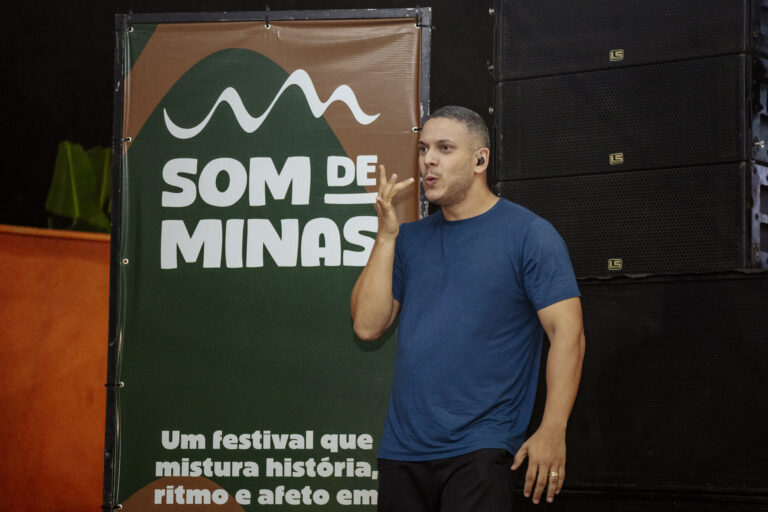 Som de Minas _ Geniane Vieira -0961