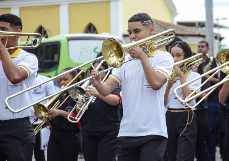 Som de Minas _ Geniane Vieira -1194