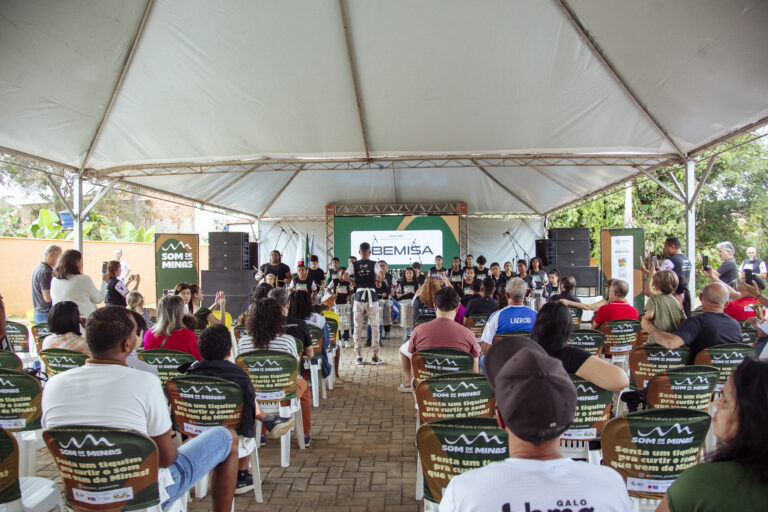 Som de Minas _ Geniane Vieira -1259