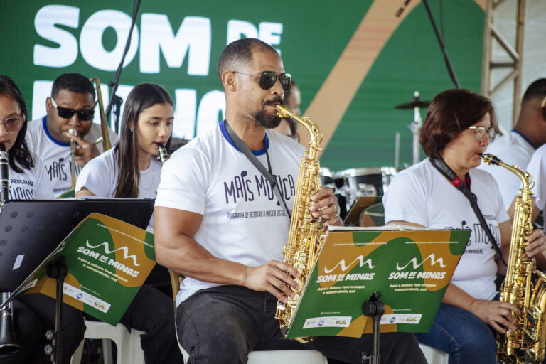 Som de Minas _ Geniane Vieira -1347