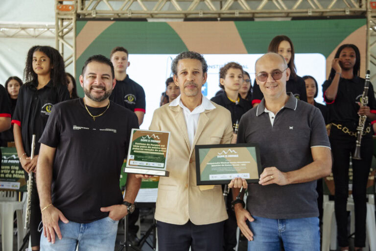 Som de Minas _ Geniane Vieira -1573