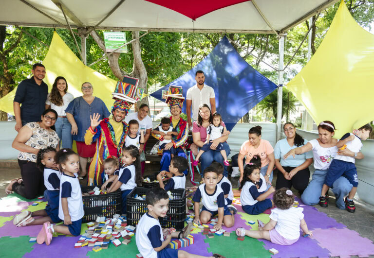 Tenda Literária - Geniane Vieira-1963