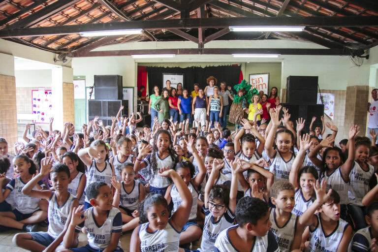 Tin Tim - Geniane Vieira-0523