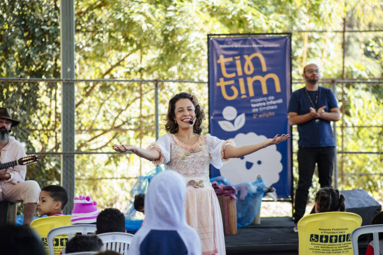 Tin Tim - Geniane Vieira-1920