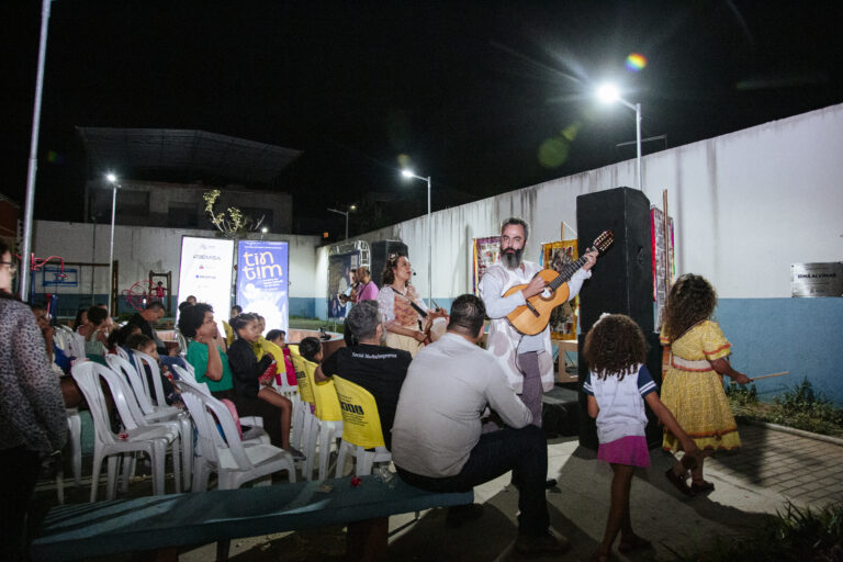 Tin Tim - Geniane Vieira-2742