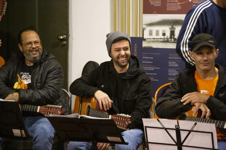 Viola Viva _ Geniane Vieira -3646